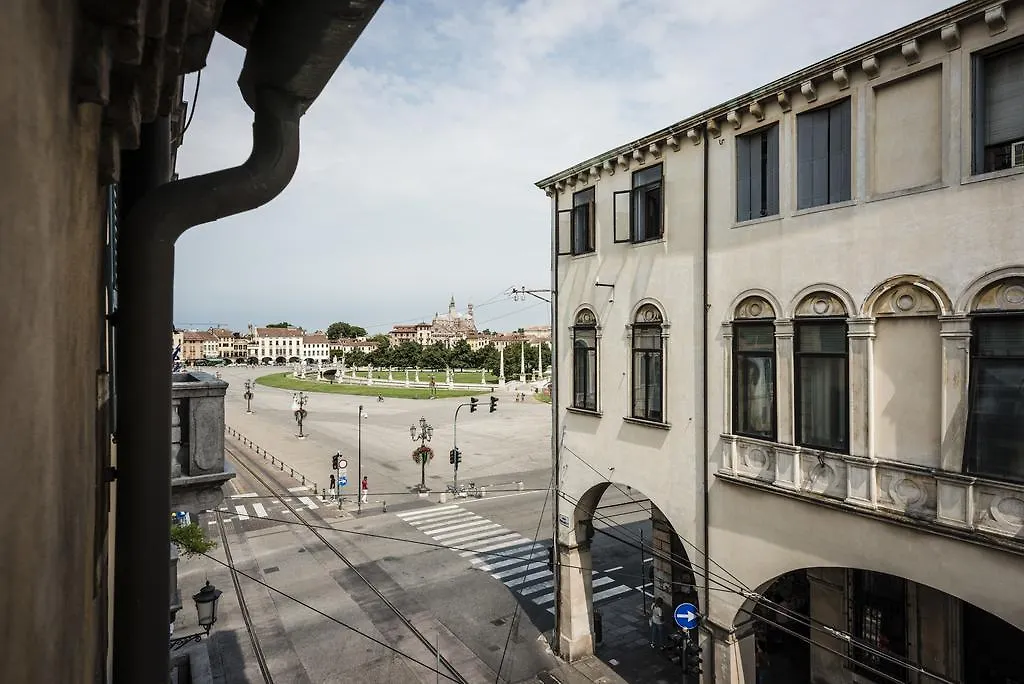 Myplace Prato Della Valle Apartments Pádua 0*,